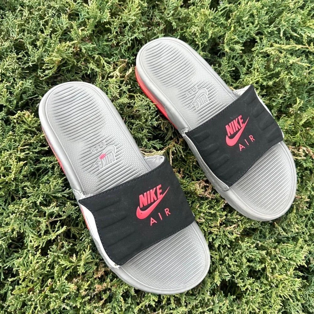 Nike Air Max Camden Slide Big Kids Sandals Size 5Y Gray And Black Shoes‎